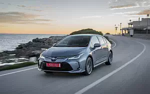 Cars wallpapers Toyota Corolla Sedan Hybrid - 2019