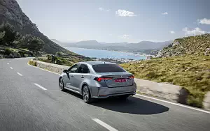 Cars wallpapers Toyota Corolla Sedan Hybrid - 2019