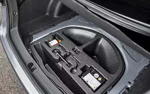 Cars wallpapers Toyota Corolla Sedan Hybrid - 2019