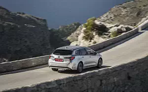 Cars wallpapers Toyota Corolla Touring Sports Hybrid 1.8L - 2019