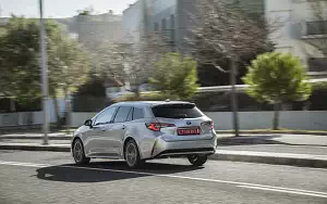 Cars wallpapers Toyota Corolla Touring Sports Hybrid 1.8L - 2019