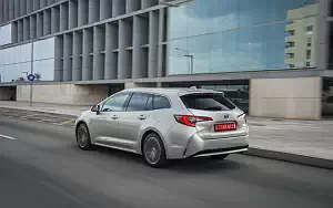 Cars wallpapers Toyota Corolla Touring Sports Hybrid 1.8L - 2019