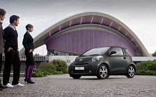 Cars wallpapers Toyota iQ 1.33 - 2009