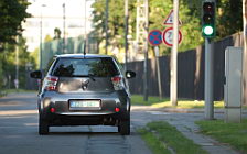 Cars wallpapers Toyota iQ 1.33 - 2009