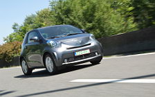 Cars wallpapers Toyota iQ 1.33 - 2009