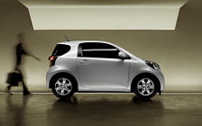 Cars wallpapers Toyota iQ - 2009