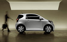 Cars wallpapers Toyota iQ - 2009