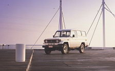 Cars wallpapers Toyota Land Cruiser 70 - 1984