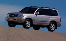 Cars wallpapers Toyota Land Cruiser 100 - 2002