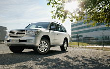 Cars wallpapers Toyota Land Cruiser 200 - 2007