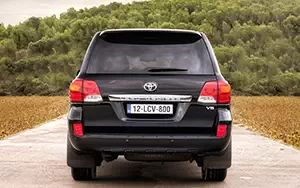 Cars wallpapers Toyota Land Cruiser 200 - 2012