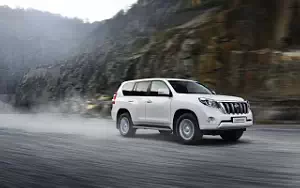 Cars wallpapers Toyota Land Cruiser Prado - 2013