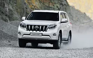 Cars wallpapers Toyota Land Cruiser Prado - 2013