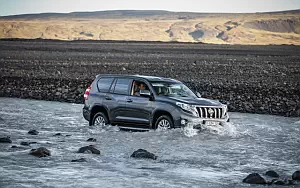 Cars wallpapers Toyota Land Cruiser Prado - 2015