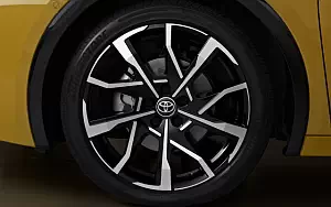 Cars wallpapers Toyota Prius Plug-in Hybrid - 2023