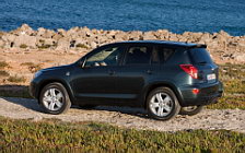 Toyota RAV4 - 2006