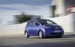 Cars wallpapers Toyota Verso S - 2011