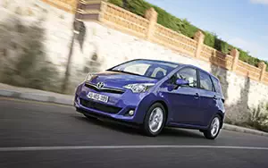 Cars wallpapers Toyota Verso S - 2011