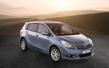 Cars wallpapers Toyota Verso - 2009