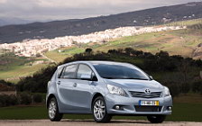 Cars wallpapers Toyota Verso - 2009