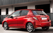 Cars wallpapers Toyota Yaris 5door - 2011