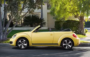 Cars wallpapers Volkswagen Beetle Cabriolet Turbo US-spec - 2012