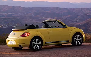 Cars wallpapers Volkswagen Beetle Cabriolet Turbo US-spec - 2012