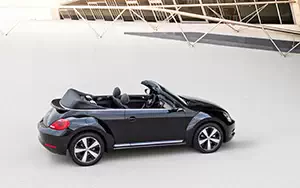 Cars wallpapers Volkswagen Beetle Cabriolet Exclusive - 2012