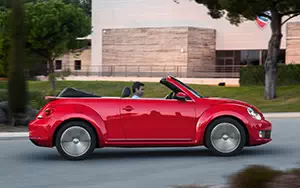 Cars wallpapers Volkswagen Beetle Cabriolet - 2013