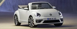 Volkswagen Beetle Cabriolet R-Line - 2012