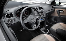 Cars wallpapers Volkswagen CrossPolo - 2010