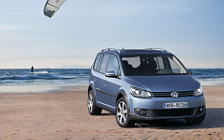 Cars wallpapers Volkswagen CrossTouran - 2010