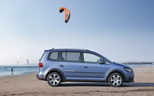 Cars wallpapers Volkswagen CrossTouran - 2010