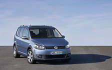 Cars wallpapers Volkswagen CrossTouran - 2010