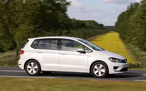 Cars wallpapers Volkswagen Golf Sportsvan TSI BlueMotion - 2015