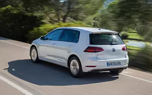 Cars wallpapers Volkswagen e-Golf - 2017