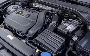 Cars wallpapers Volkswagen Golf eTSI R-Line - 2020