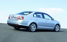 Volkswagen Jetta - 2005