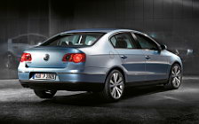 Volkswagen Passat - 2004