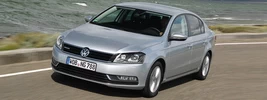 Volkswagen Passat TDI BlueMotion - 2013