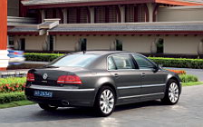 Cars wallpapers Volkswagen Phaeton V8 long wheelbase - 2010