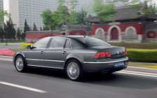 Cars wallpapers Volkswagen Phaeton W12 long wheelbase - 2010