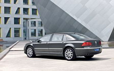 Cars wallpapers Volkswagen Phaeton W12 long wheelbase - 2010