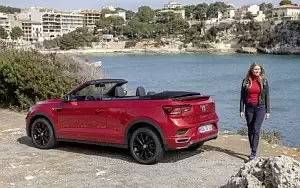 Cars wallpapers Volkswagen T-Roc Cabriolet R-Line (Kings Red) - 2020