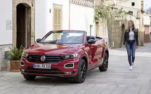 Cars wallpapers Volkswagen T-Roc Cabriolet R-Line (Kings Red) - 2020