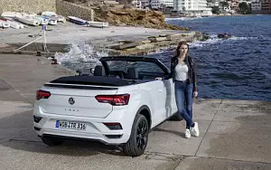 Cars wallpapers Volkswagen T-Roc Cabriolet R-Line (Pure White) - 2020