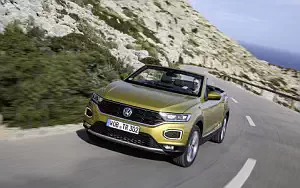 Cars wallpapers Volkswagen T-Roc Cabriolet (Turmeric Yellow) - 2020