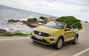 Cars wallpapers Volkswagen T-Roc Cabriolet (Turmeric Yellow) - 2020