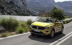 Cars wallpapers Volkswagen T-Roc Cabriolet (Turmeric Yellow) - 2020