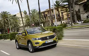 Cars wallpapers Volkswagen T-Roc Cabriolet (Turmeric Yellow) - 2020